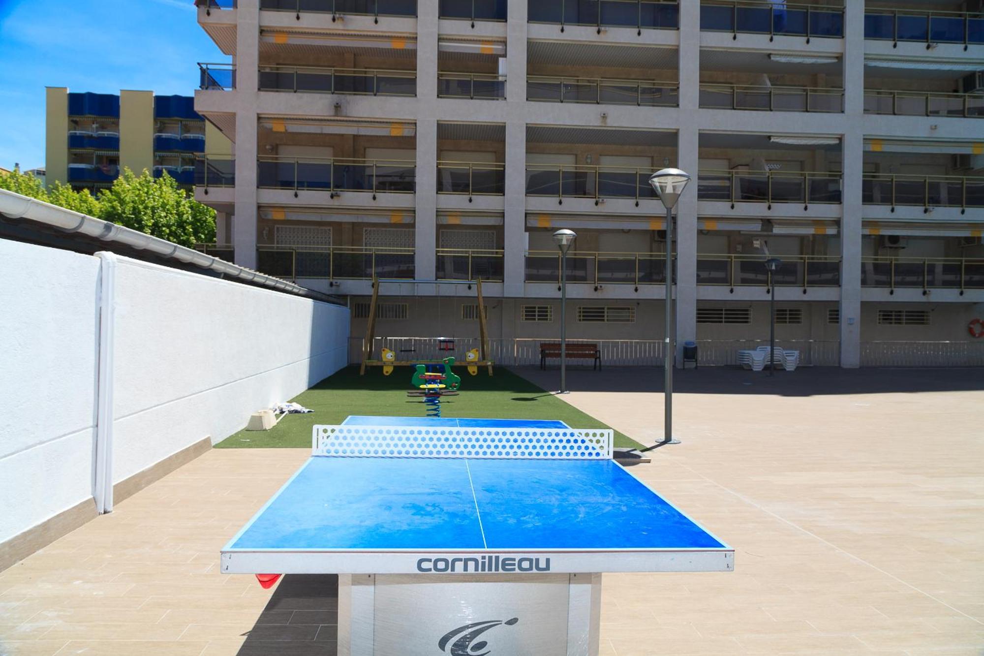 Uhc Michelangelo Apartments 萨洛 外观 照片
