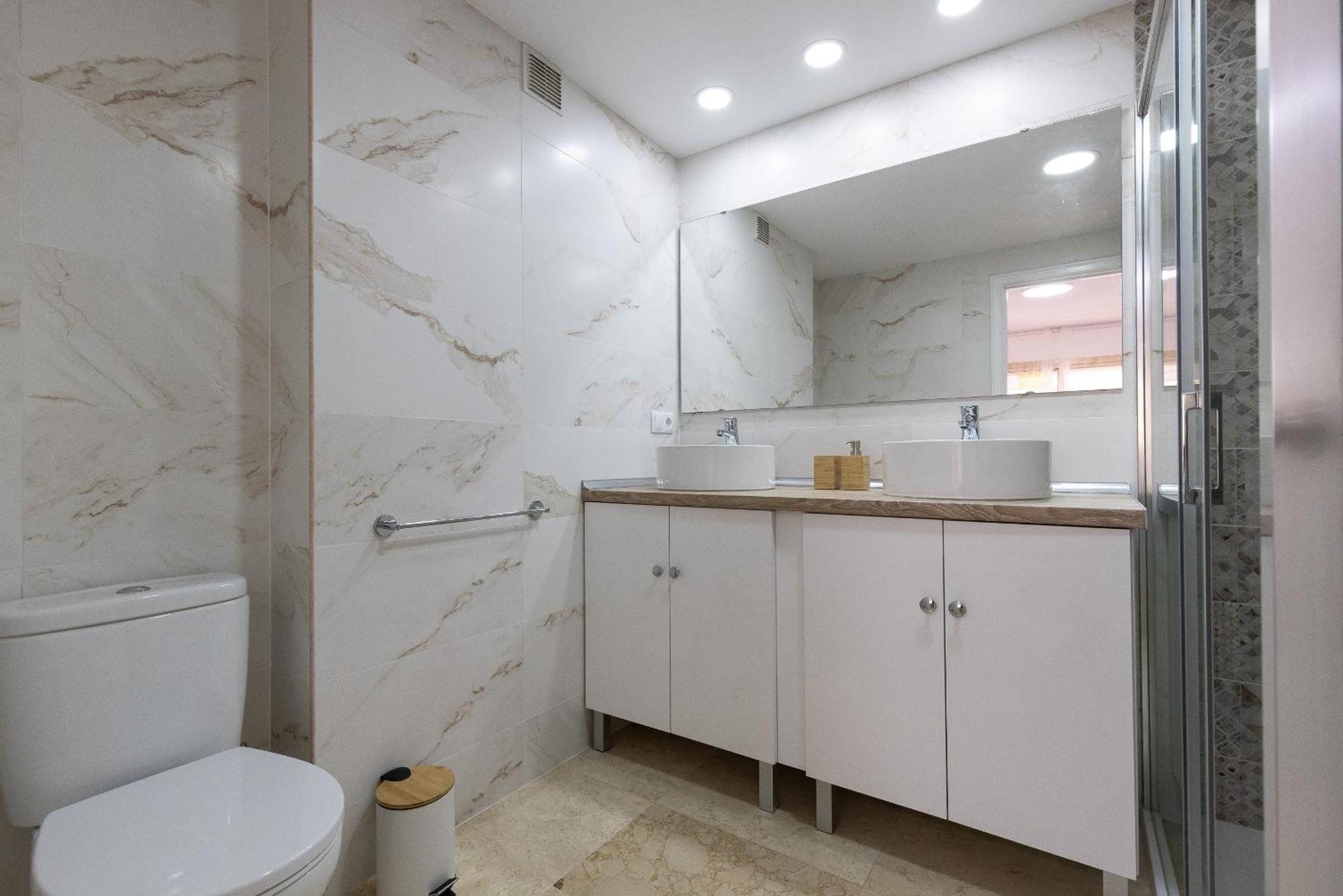 Uhc Michelangelo Apartments 萨洛 客房 照片