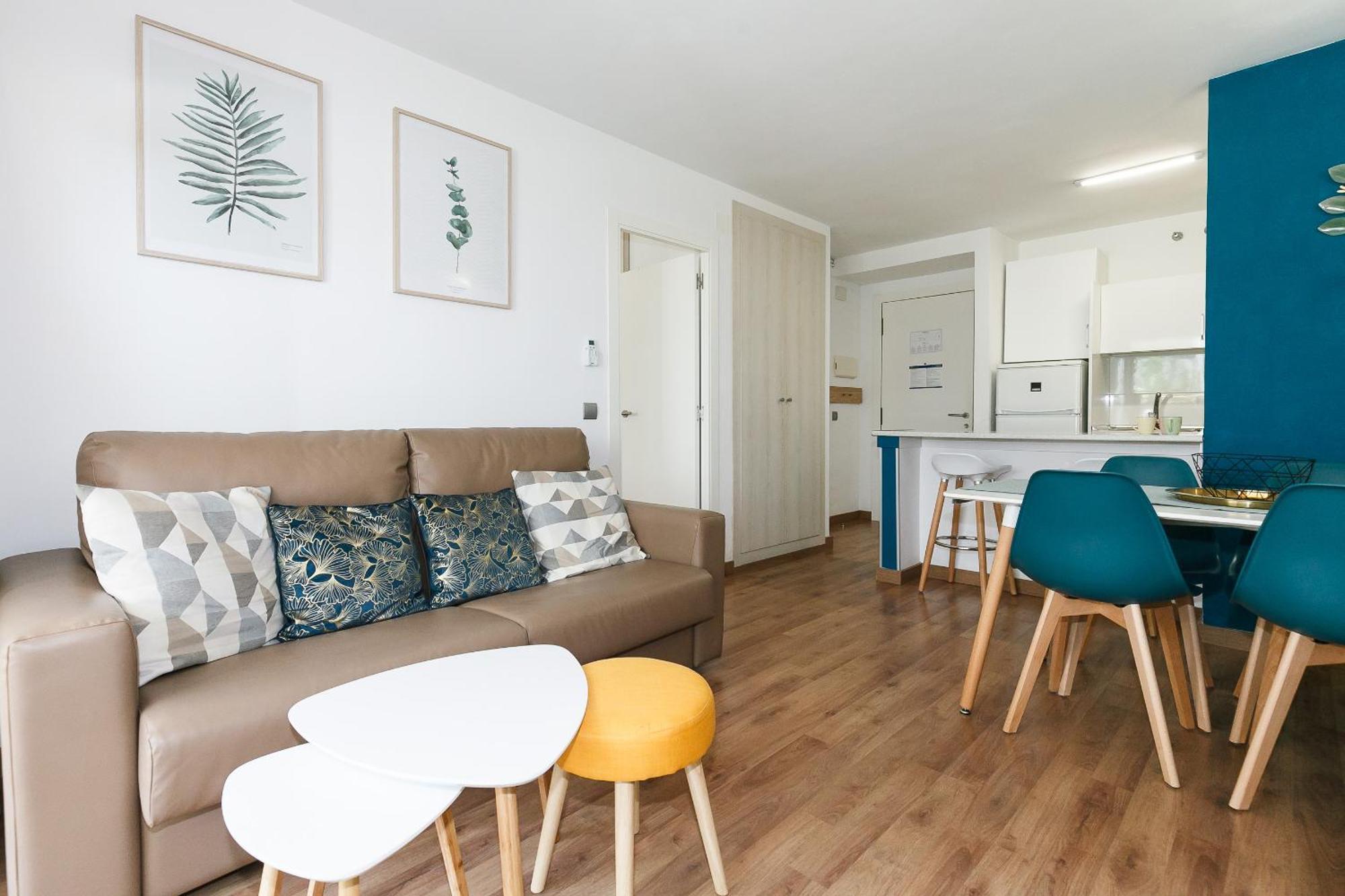 Uhc Michelangelo Apartments 萨洛 客房 照片